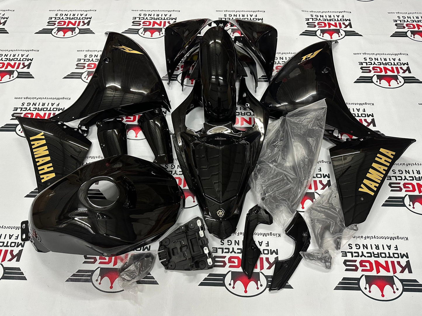 Yamaha YZF-R1 Fairings (2012-2014) All Black, Gold at KingsMotorcycleFairings.com