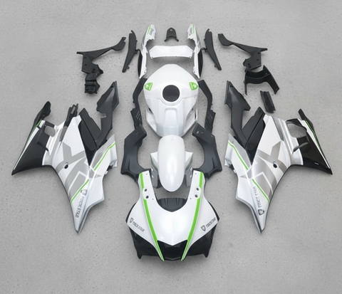 Yamaha R3 Fairings (2022-2024) White, Silver, Green at KingsMotorcycleFairings.com