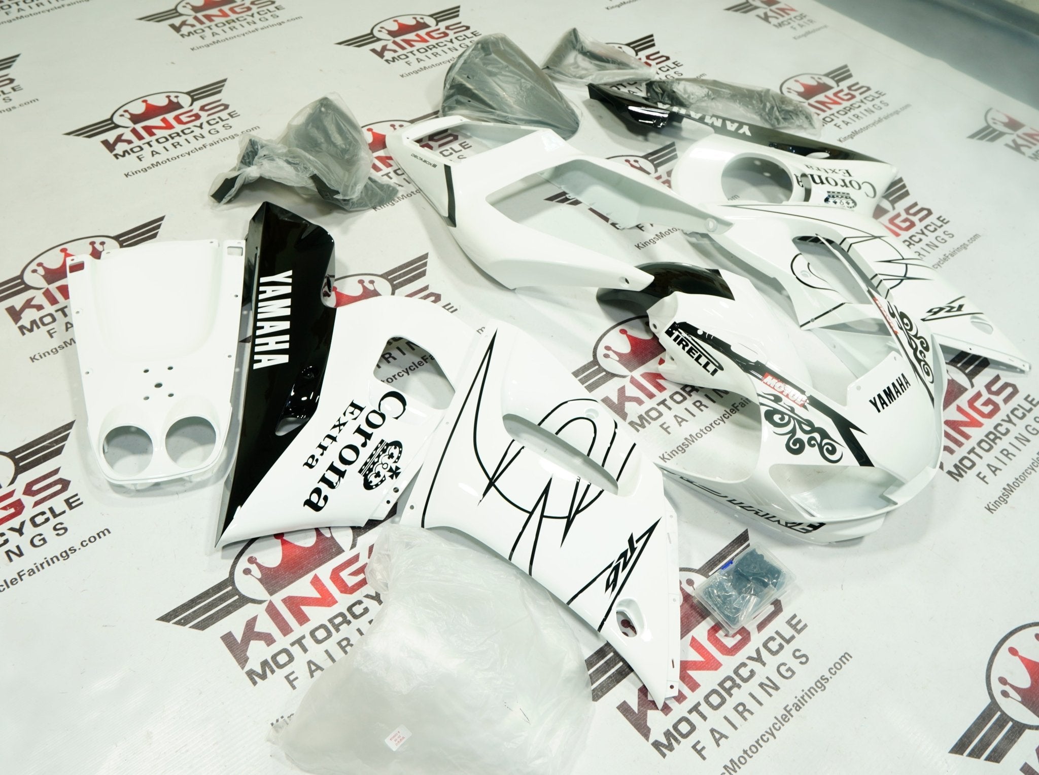 Yamaha R6 Fairings (1998-2002) White, Black Corona Tribal at KingsMotorcycleFairings.com