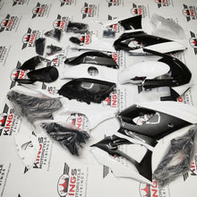 Yamaha R7 Fairing Set (2021-2025) Faux Carbon Fiber, White at KingsMotorcycleFairings.com
