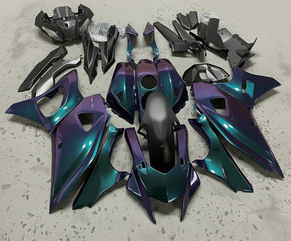 Yamaha R7 Fairings (2021-2025) Chameleon Green, Purple at KingsMotorcycleFairings.com