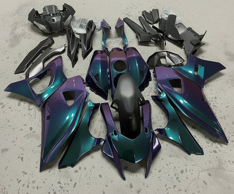 Yamaha R7 Fairings (2021-2025) Chameleon Green, Purple at KingsMotorcycleFairings.com