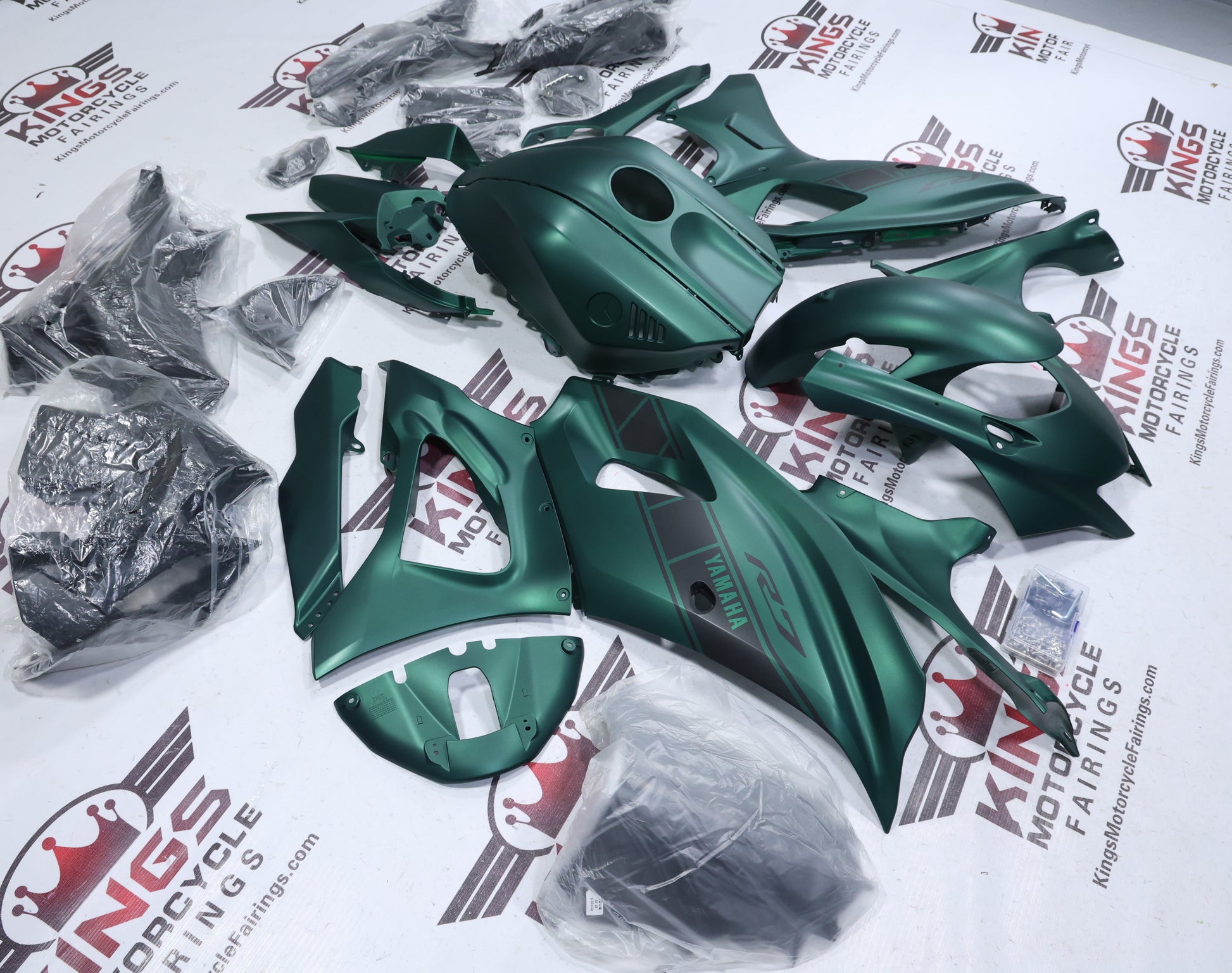 Yamaha R7 Fairings (2021-2025) Matte Green, Matte Black from KingsMotorcycleFairings.com