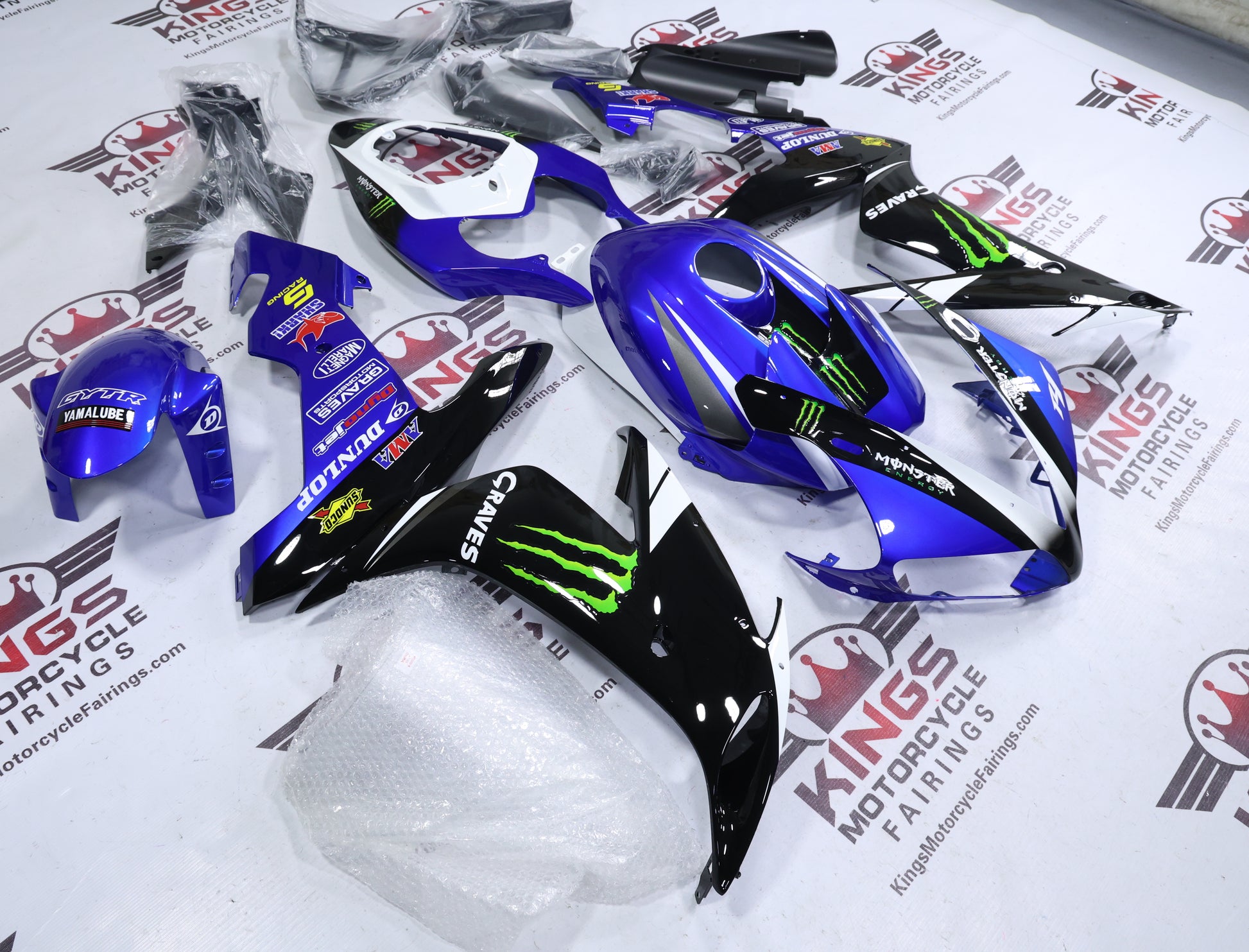 Yamaha YZF-R1 Fairings (2004-2006) Blue, Black, White, Green from KingsMotorcycleFairings.com