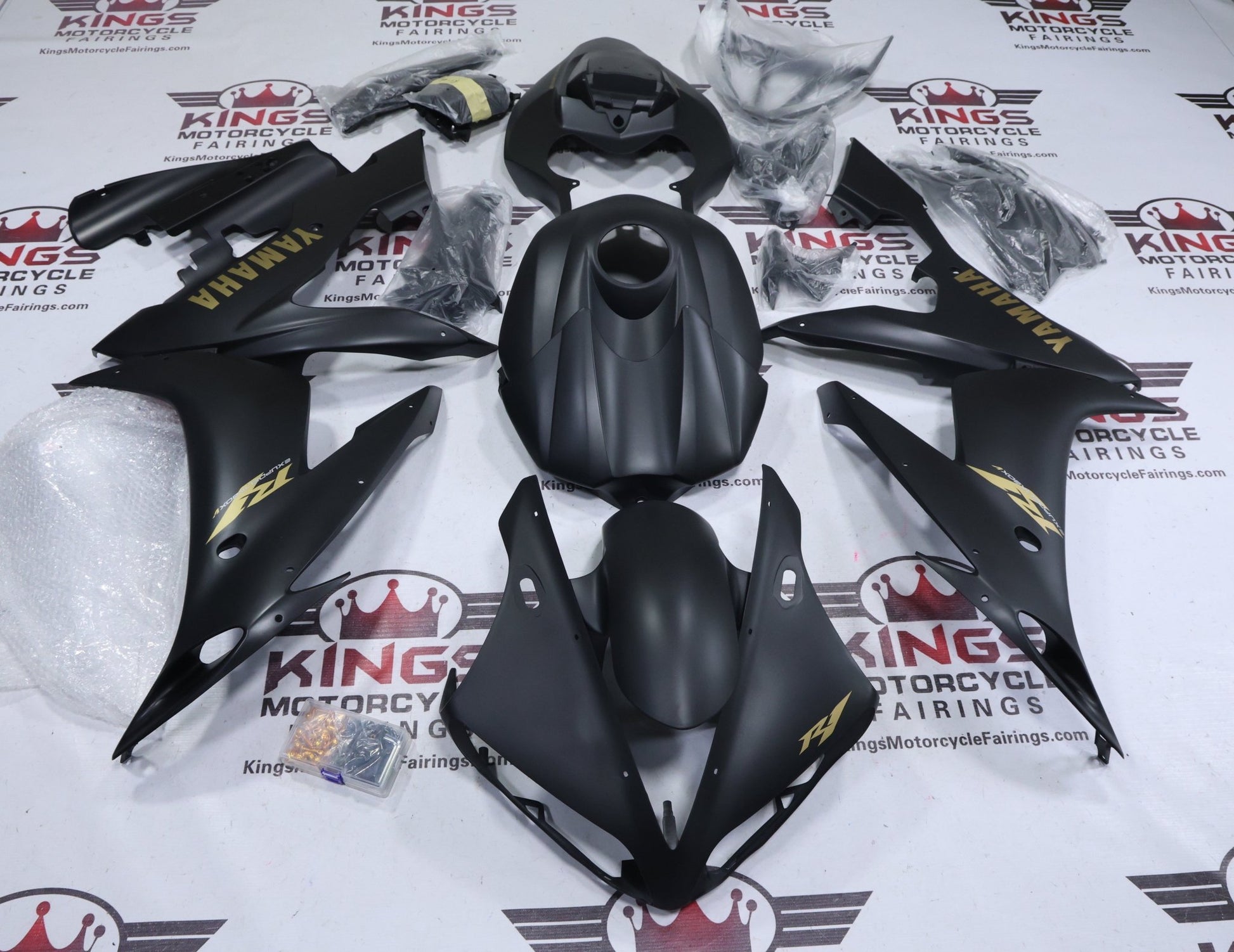 Yamaha YZF-R1 Fairings (2004-2006) Flat Black, Gold at KingsMotorcycleFairings.com