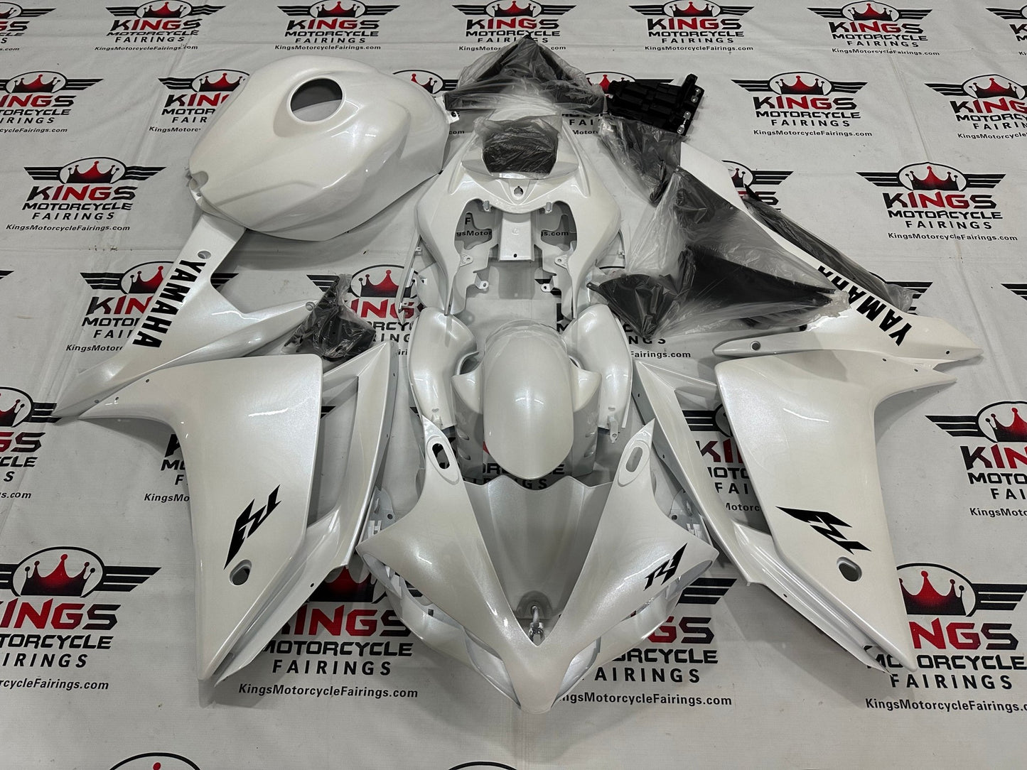 Yamaha YZF-R1 Fairings (2007-2008) Pearl White, Metallic Black at KingsMotorcycleFairings.com