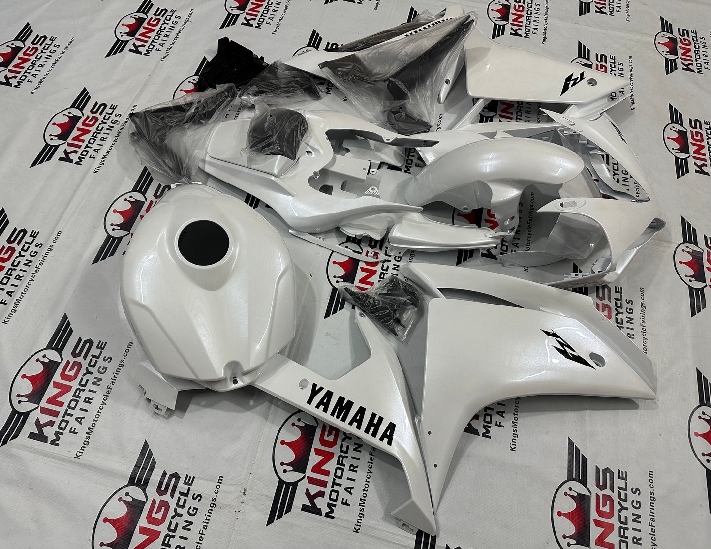 Yamaha YZF-R1 Fairings (2007-2008) Pearlescent White, Black from KingsMotorcycleFairings.com