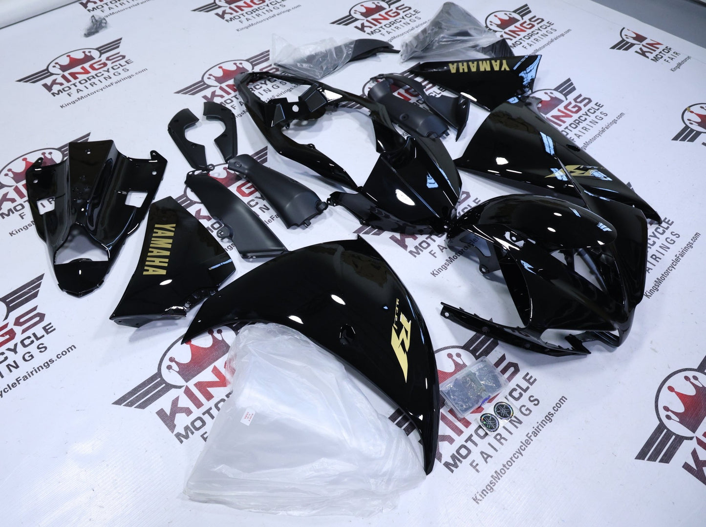 Yamaha YZF-R1 Fairings (2012-2014) Black, Gold Metallic at KingsMotorcycleFairings.com