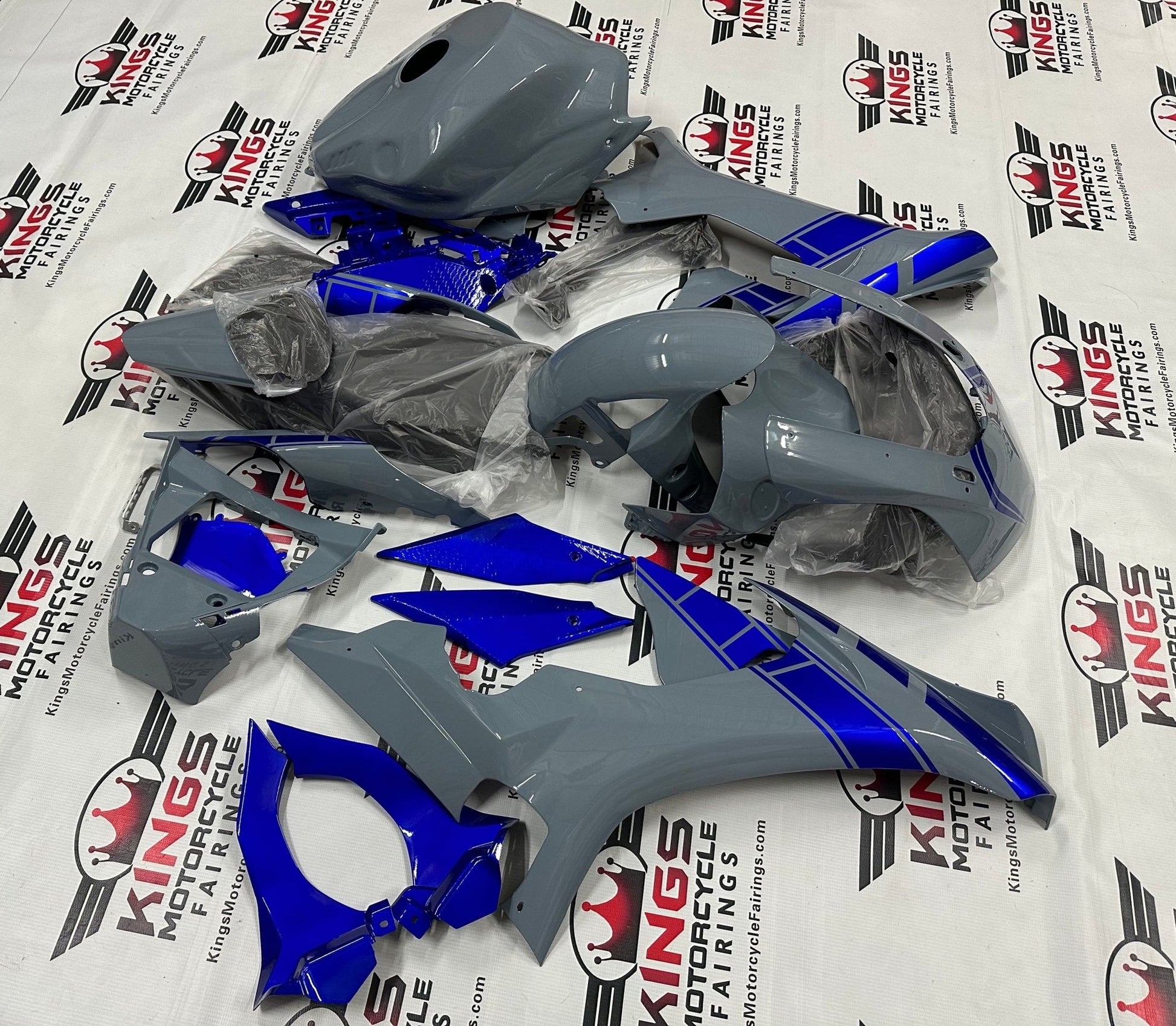 Yamaha R1 fairings (2015-2019) Nardo Gray, Blue at KingsMotorcycleFairings.com