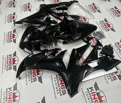 Yamaha YZF-R1 (2004-2006) Black Fairings at KingsMotorcycleFairings.com