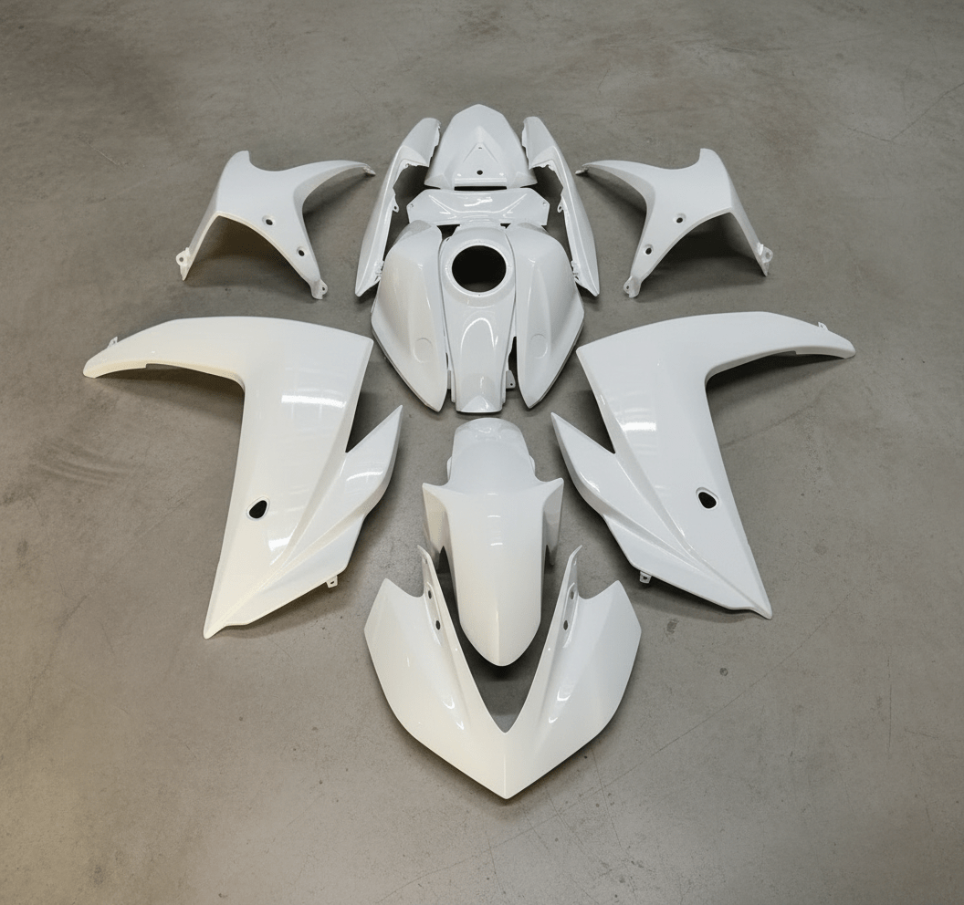 Yamaha YZF-R3 Fairings (2015-2018) Pearl White at KingsMotorcycleFairings.com