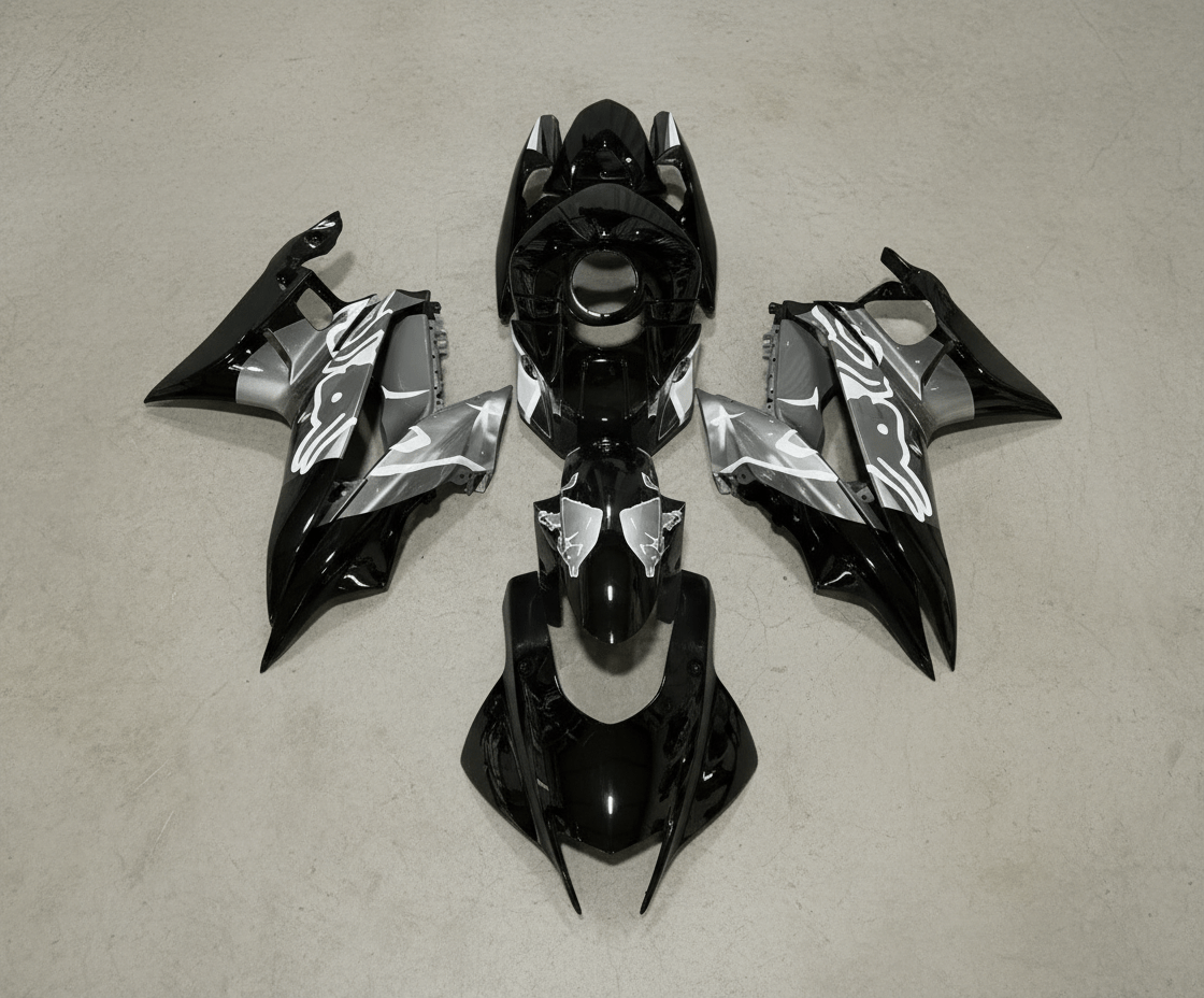 Yamaha YZF-R3 Fairings (2019-2021) Black, Silver Bull at KingsMotorcycleFairings.com