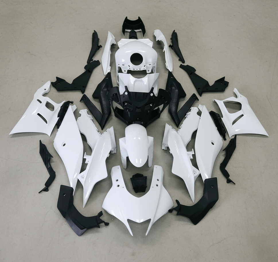 Yamaha YZF-R3 Fairings (2022-2024) White at KingsMotorcycleFairings.com