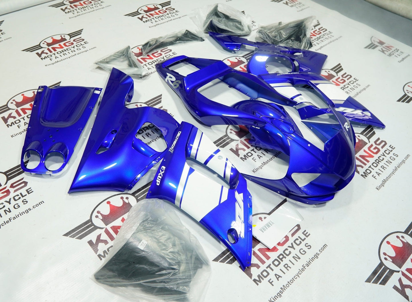 Yamaha YZF-R6 Fairings (1998-2002) Blue, White, Silver Exup at KingsMotorcycleFairings.com