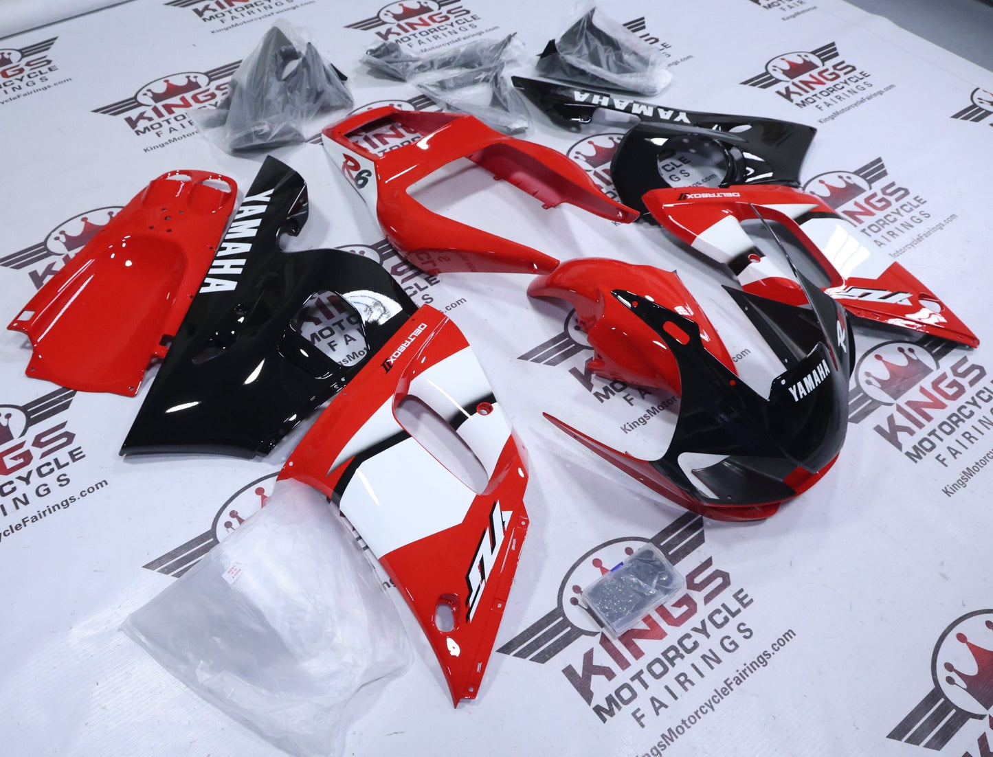 Yamaha YZF-R6 Fairings (1998-2002) Red, White, Black Deltabox at KingsMotorcycleFairings.com
