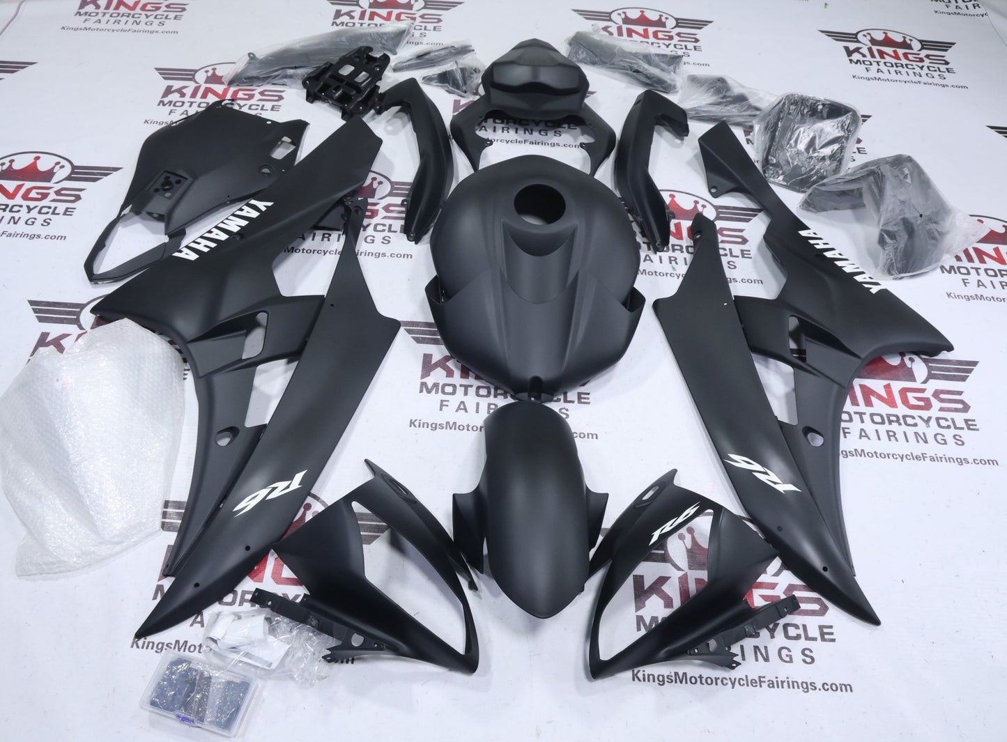 Yamaha YZF-R6 Fairings (2006-2007) Matte Black, White at KingsMotorcycleFairings.com
