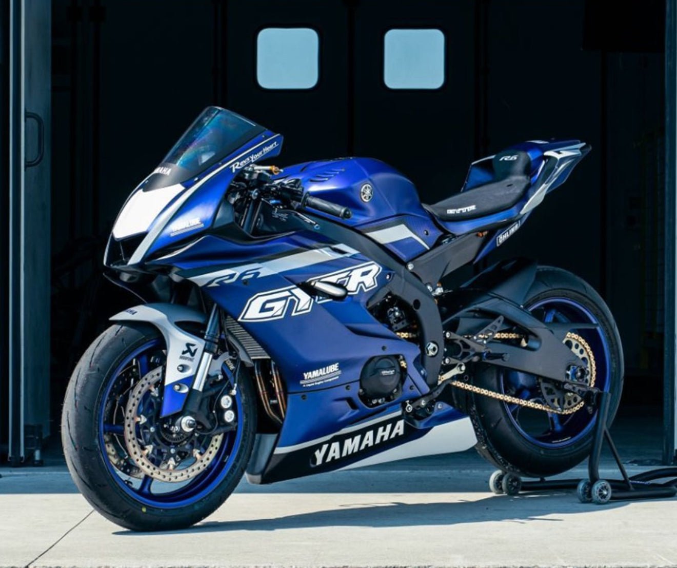 Yamaha YZF-R6 Fairings (2017-2022) Blue Gloss, White GYTR from KingsMotorcycleFairings.com