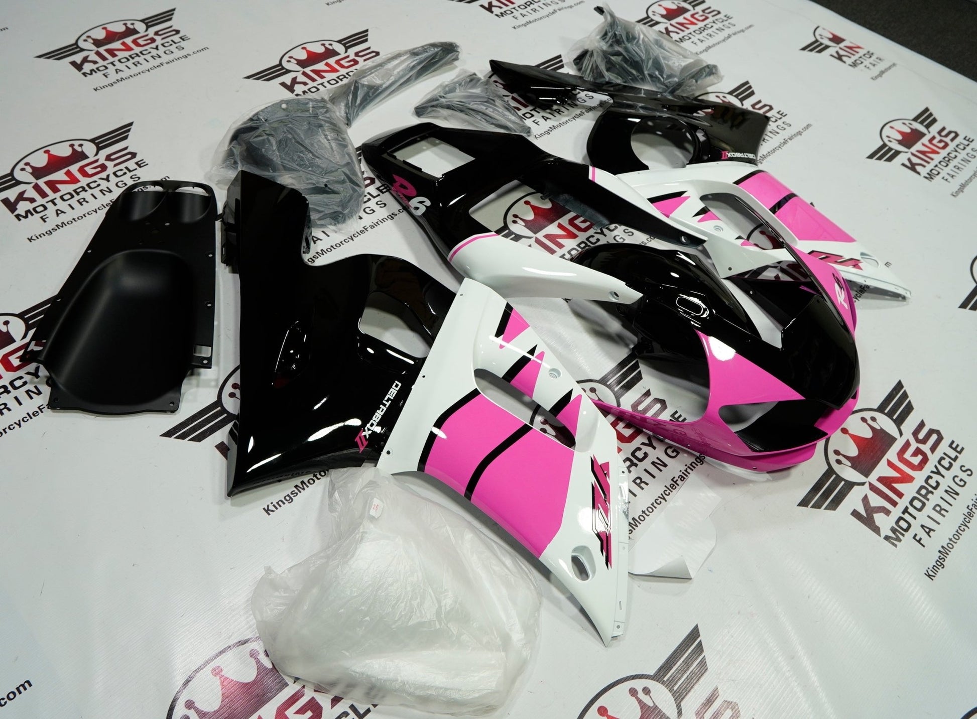 Yamaha YZF-R6 (1998-2002) Pink, White & Black Fairings at KingsMotorcycleFairings.com