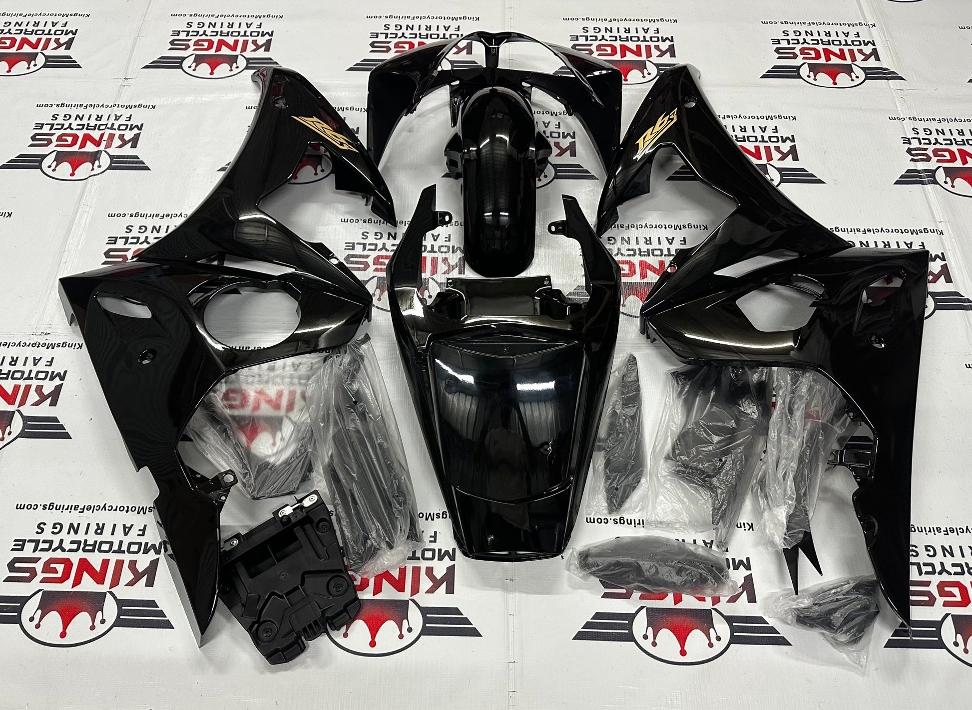 Yamaha YZF-R6 (2003-2004) Matte Black, Gloss Black & Gold Fairings at KingsMotorcycleFairings.com