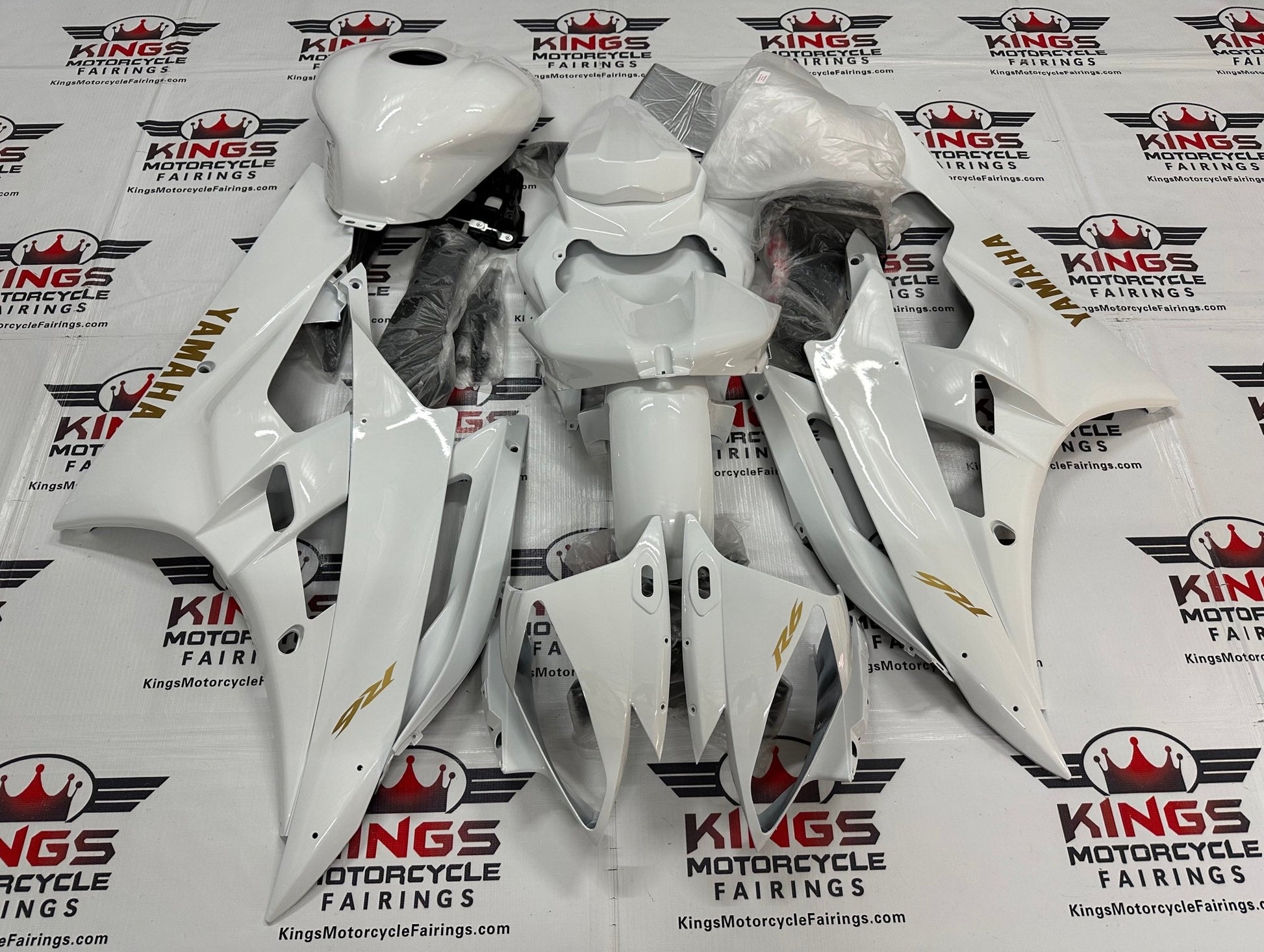 Yamaha YZF-R6 (2006-2007) White & Gold Fairings at KingsMotorcycleFairings.com