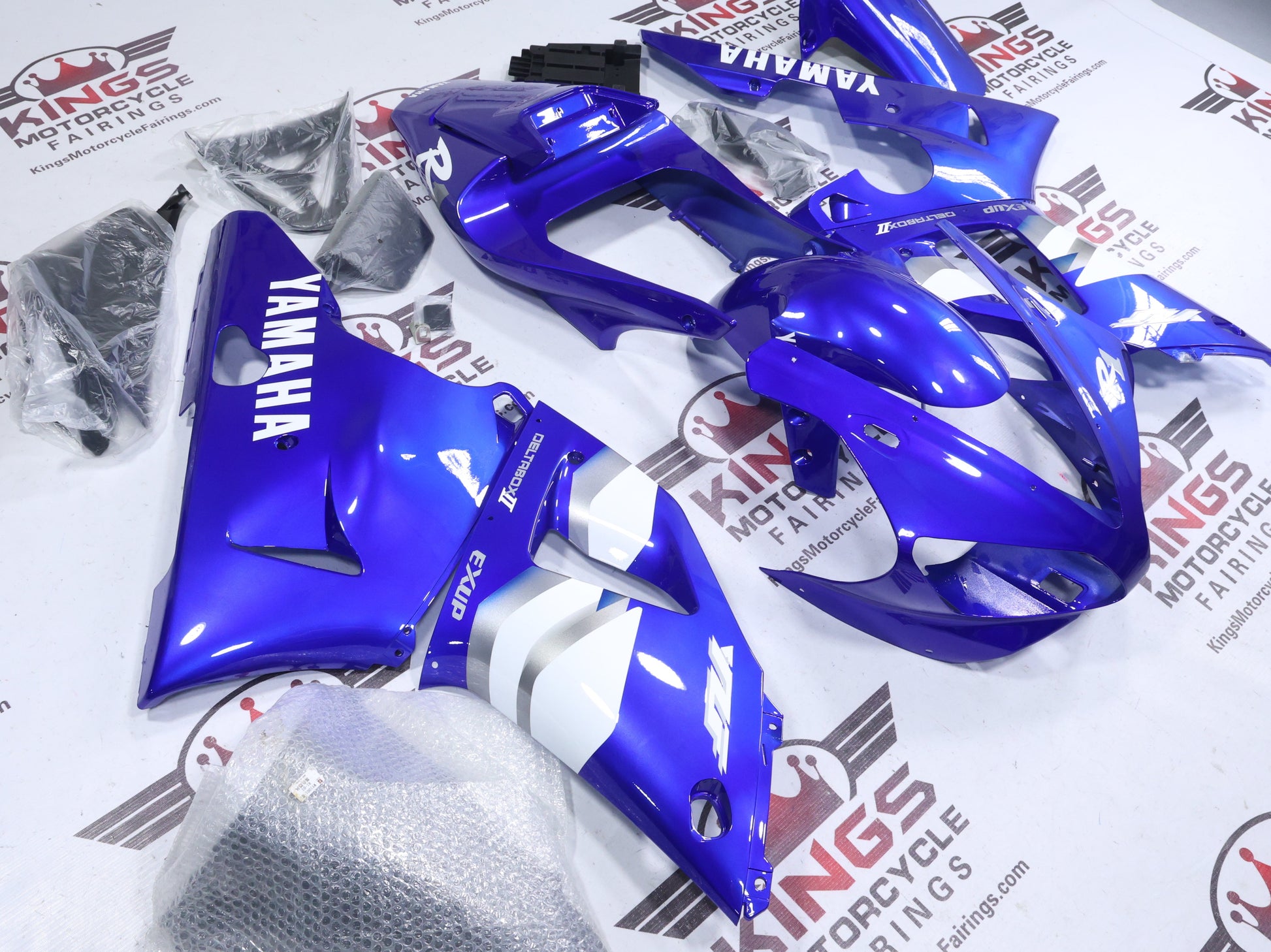 Yamaha R1 Fairing Kit (2000-2001) Blue, White, Gray from KingsMotorcycleFairings.com