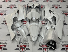Yamaha R6 Fairings (2006-2007) Pearl White at KingsMotorcycleFairings.com