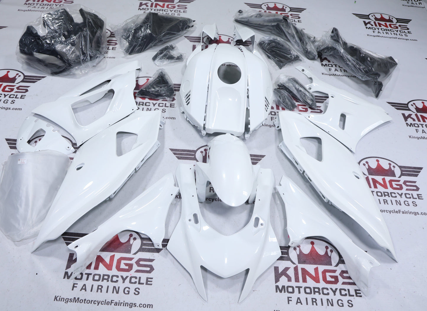 Yamaha R7 Fairings (2021-2025) All White from KingsMotorcycleFairings.com