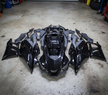 Yamaha YZF-R3 Fairings (2022-2024) Black at KingsMotorcycleFairings.com