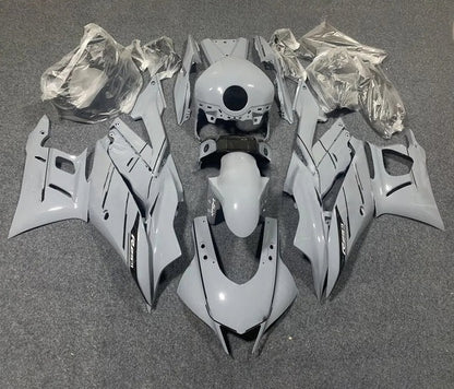 Yamaha YZF-R3 Fairings (2022-2024) Nardo Gray at KingsMotorcycleFairings.com