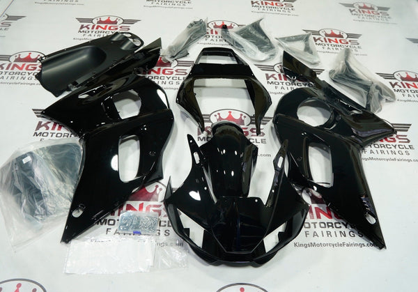 Yamaha YZF-R6 Fairings (1998-2002) All Black at KingsMotorcycleFairings.com