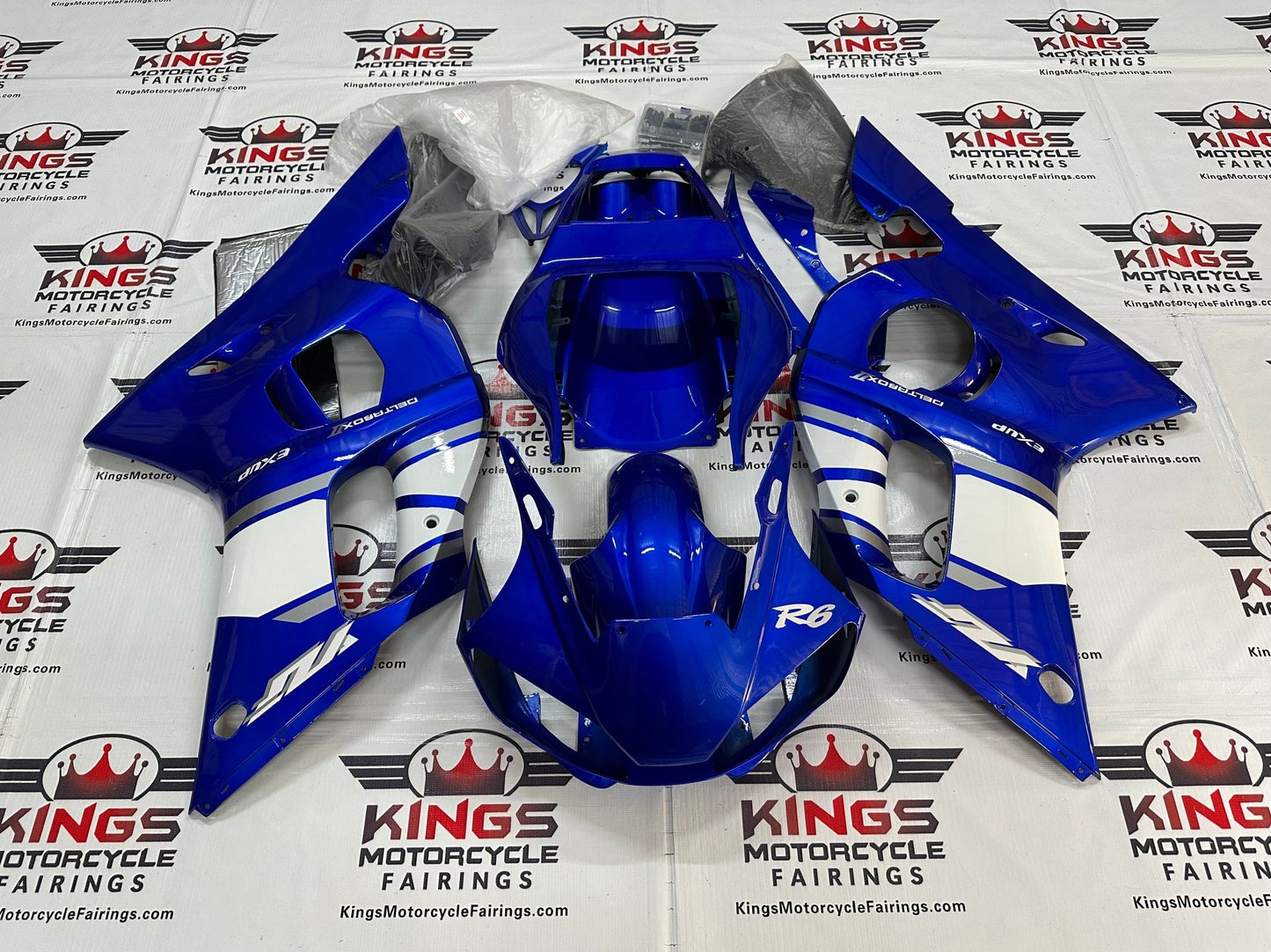 Yamaha YZF-R6 Fairings (1998-2002) Blue, White, Silver at KingsMotorcycleFairings.com