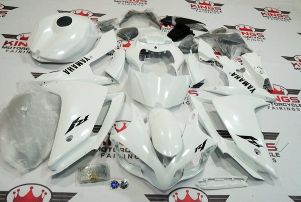 Yamaha YZF-R1 (2007-2008) White & Black Fairings