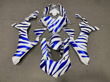 Yamaha YZF-R1 (2015-2019) White & Blue Zebra Fairings