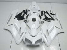 Honda CBR1000RR (2004-2005) White & Silver Fairings