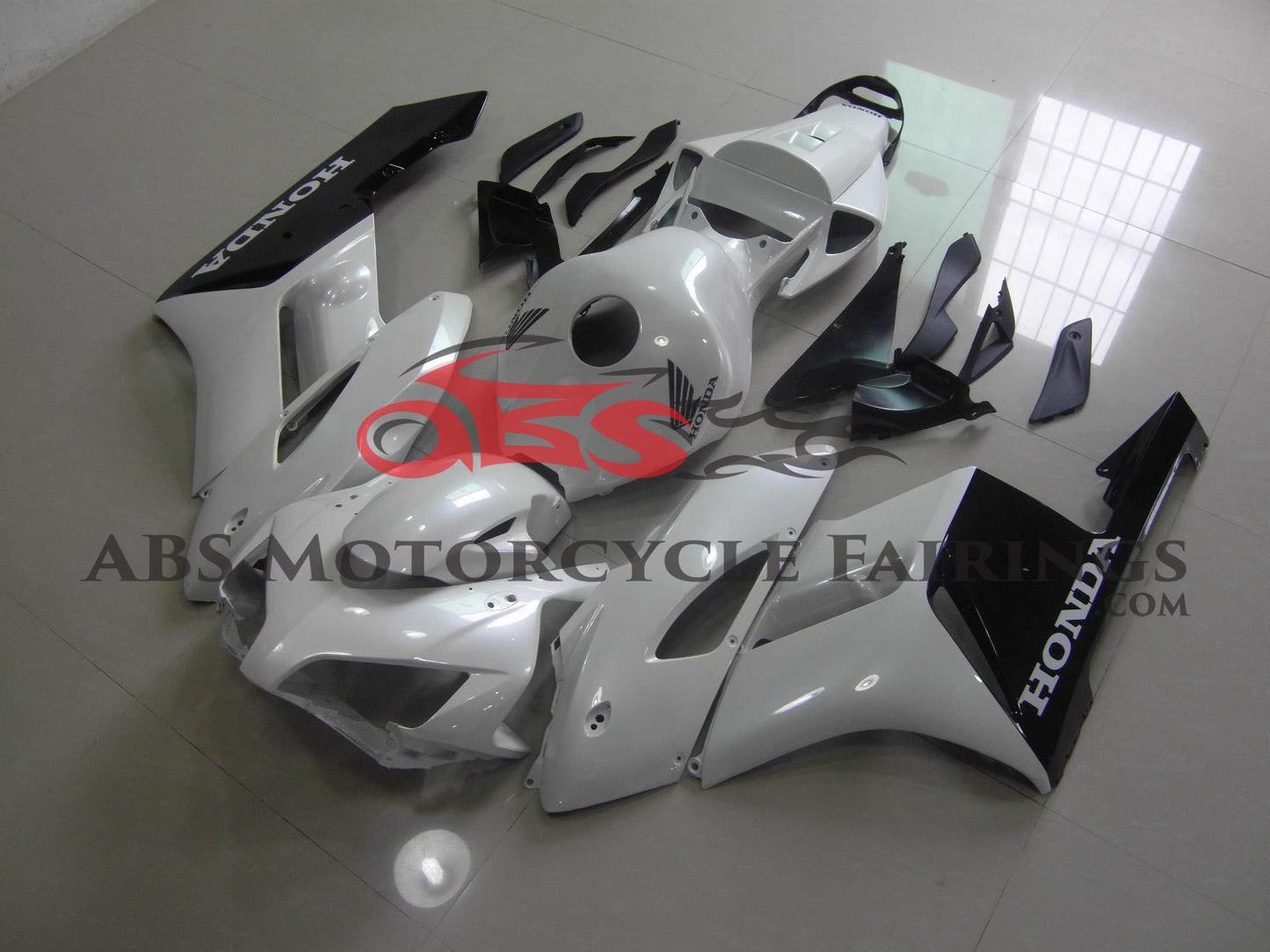 Honda CBR1000RR Fairings (2004-2005) Pearl White, Black at KingsMotorcycleFairings.com