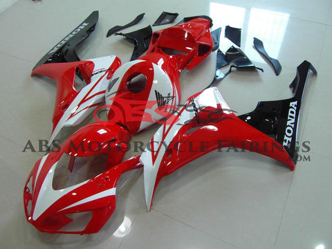 Honda CBR1000RR (2006-2007) Red, White & Black Fairings
