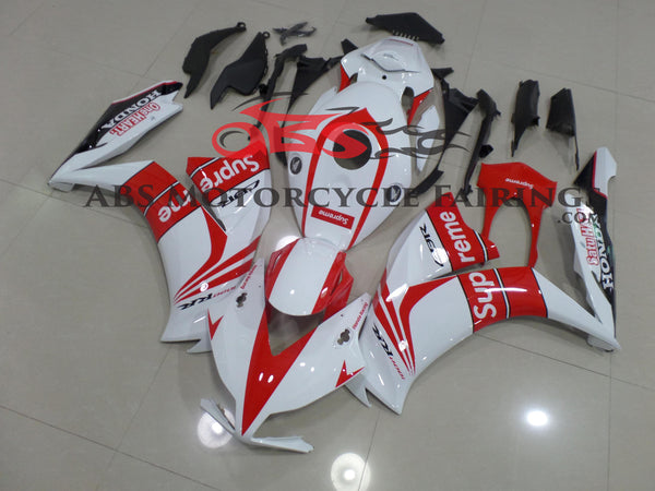 Supreme Honda CBR1000RR