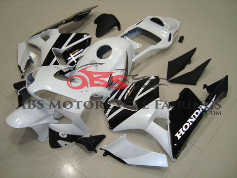 Honda CBR600RR (2003-2004) White & BlackHonda CBR600RR (2003-2004) White & Black OEM Style Fairings