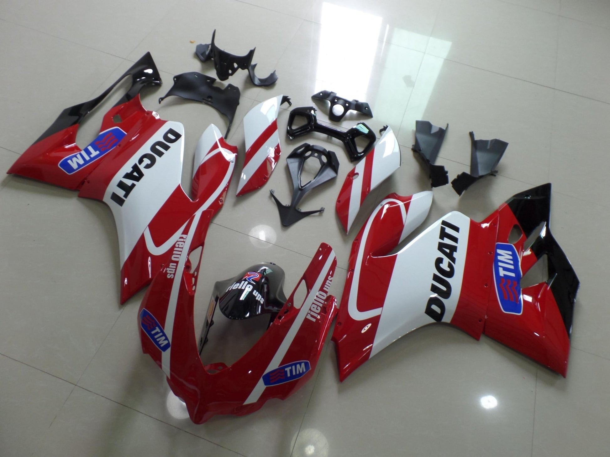 Ducati 899 Fairing Kit (2011-2014) Red, White, Black, Blue at KingsMotorcycleFairings.com