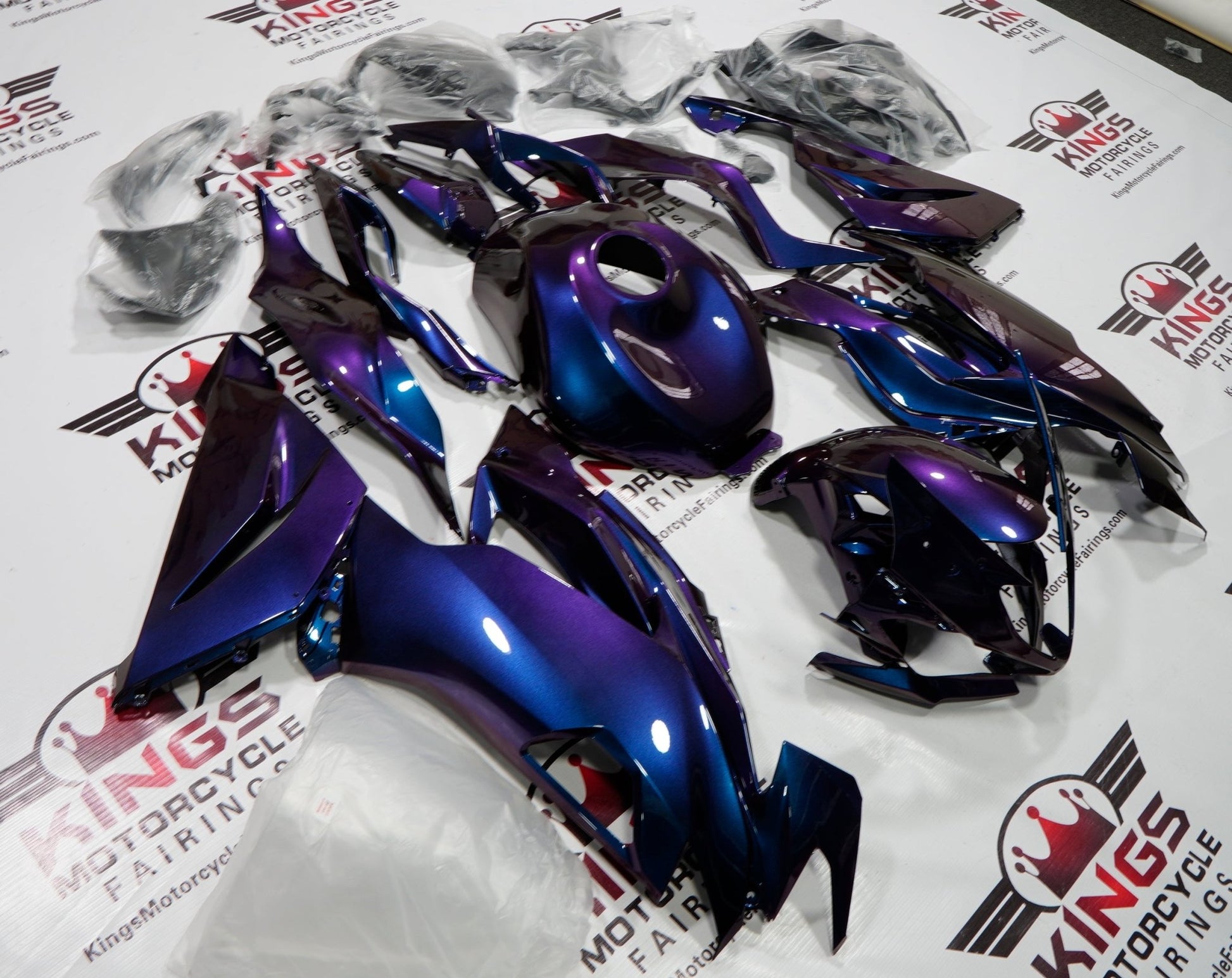 Fairing kit for a Kawasaki Ninja ZX6R 636 (2019-2023) Blue & Purple Chameleon Chameleon at KingsMotorcycleFairings.com