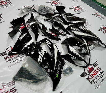 Fairing kit for a Kawasaki ZX6R 636 (2013-2018) Black & White Elf at KingsMotorcycleFairings.com