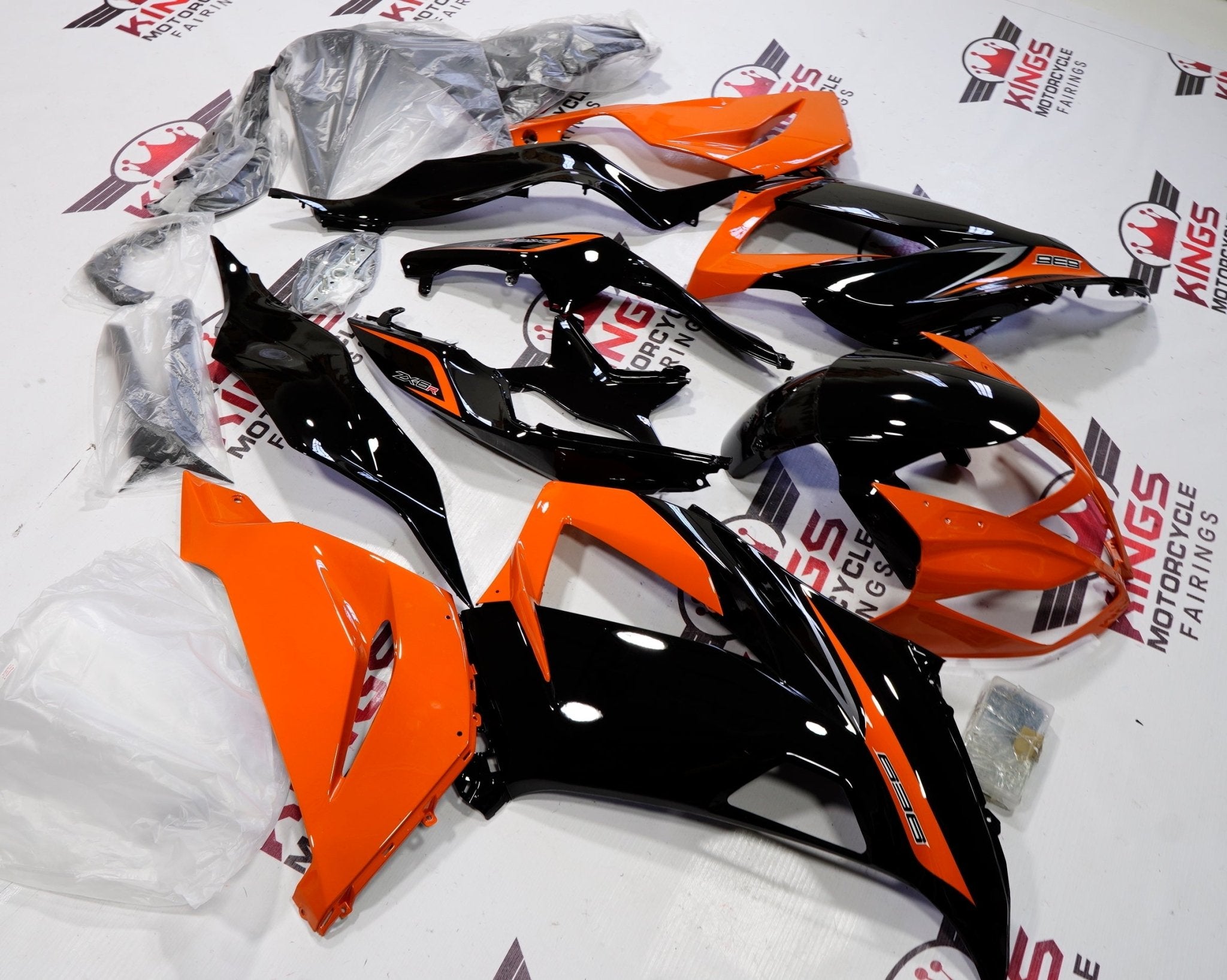 Kawasaki ZX6R 636 Fairings (2013-2018) Orange, Black, Silver