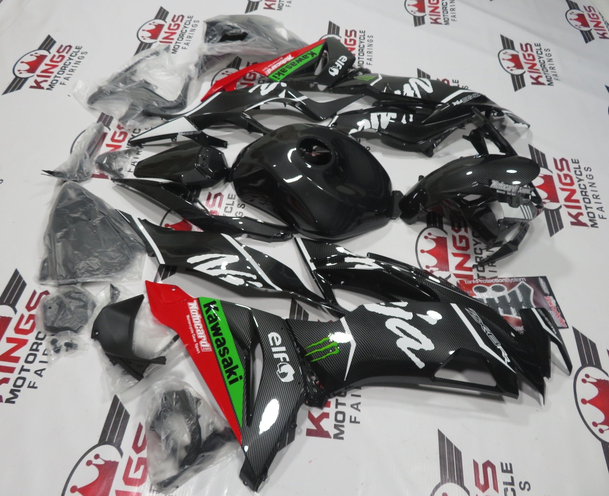 Fairings |Kawasaki ZX6R (2019-2023) Carbon Fiber, Red, Green Fairings |Kawasaki ZX6R (2019-2023) Carbon Fiber, Red, Green