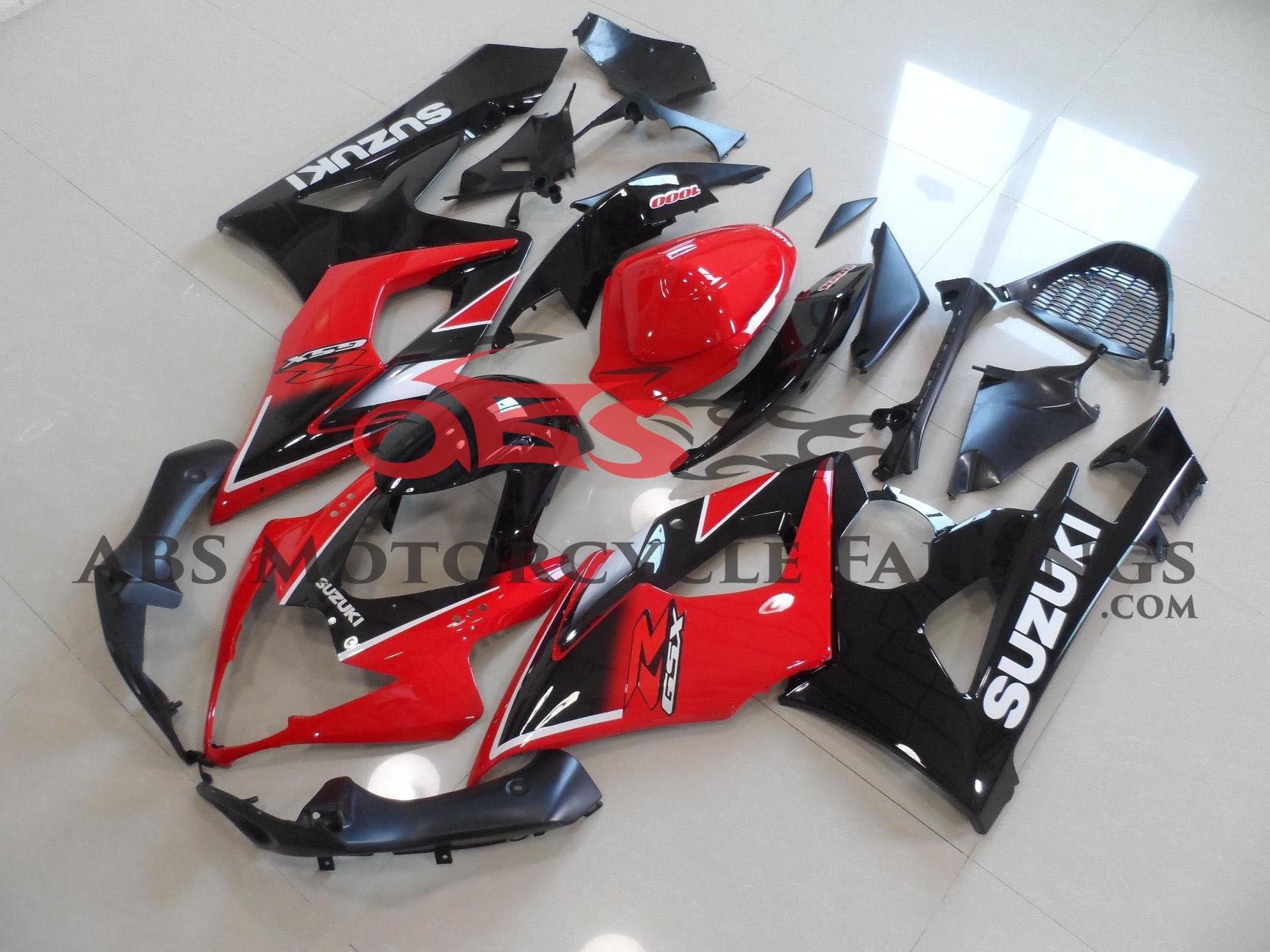 Suzuki GSXR1000 (2005-2006) Red & Black Fairings