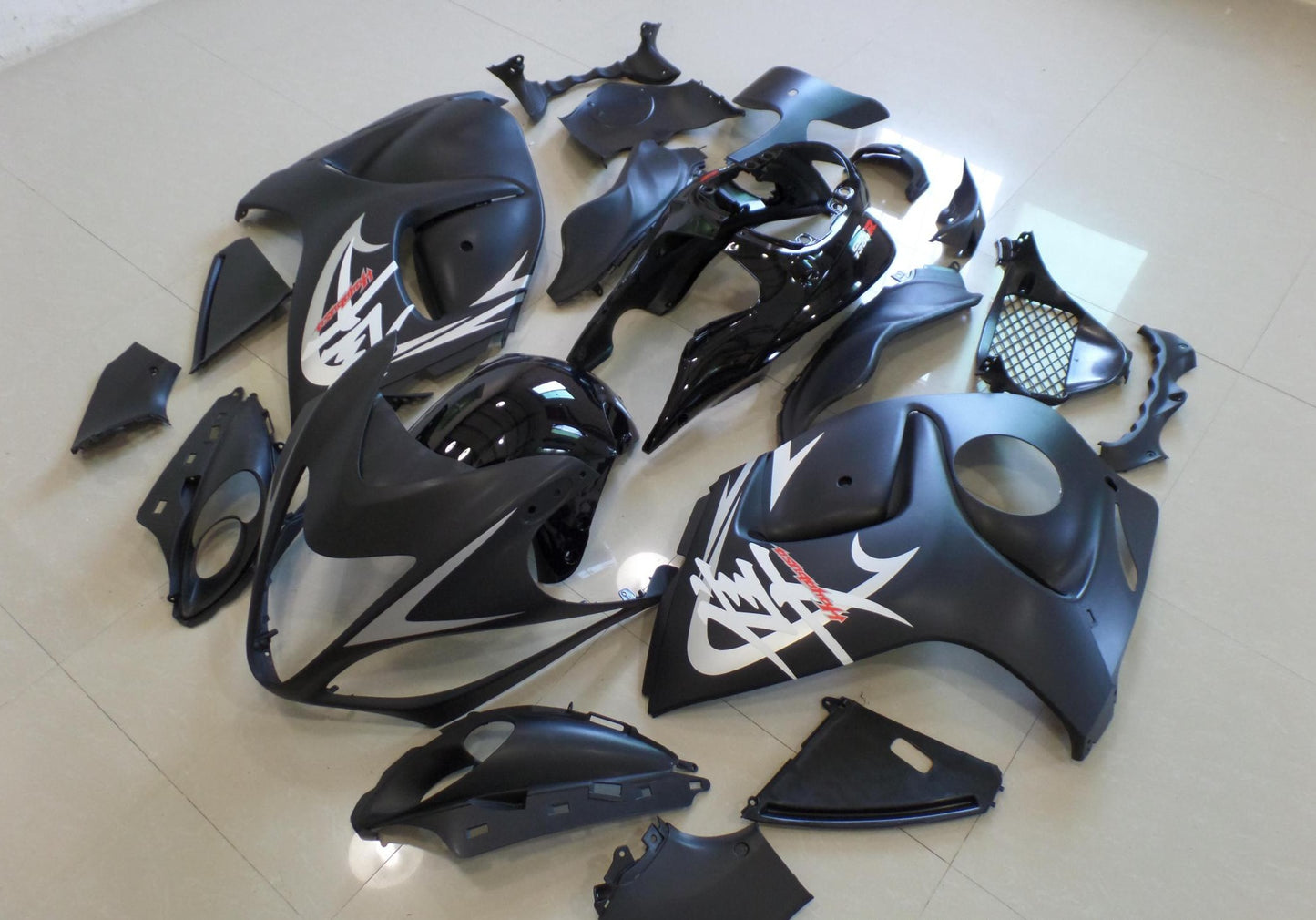 Suzuki GSXR1300 Hayabusa (2008-2019) Matte Black, Gloss Black & Silver Fairings