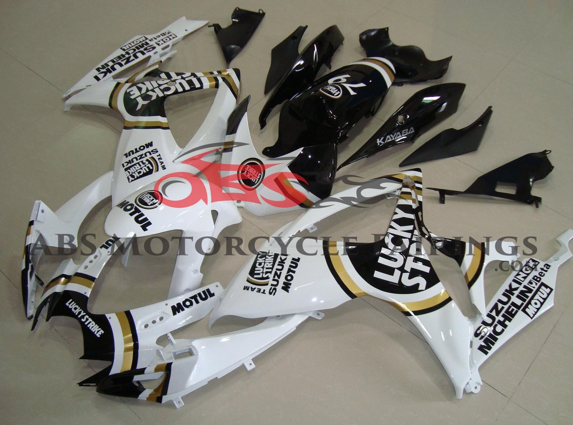 Suzuki GSXR600 (2006-2007) White & Black Lucky Strike Fairings