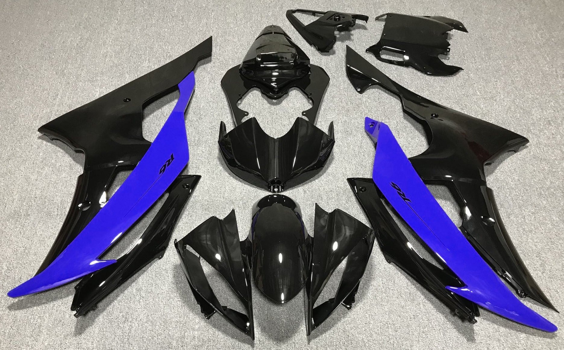 Yamaha YZF-R6 (2008-2016) Black & Blue Fairings
