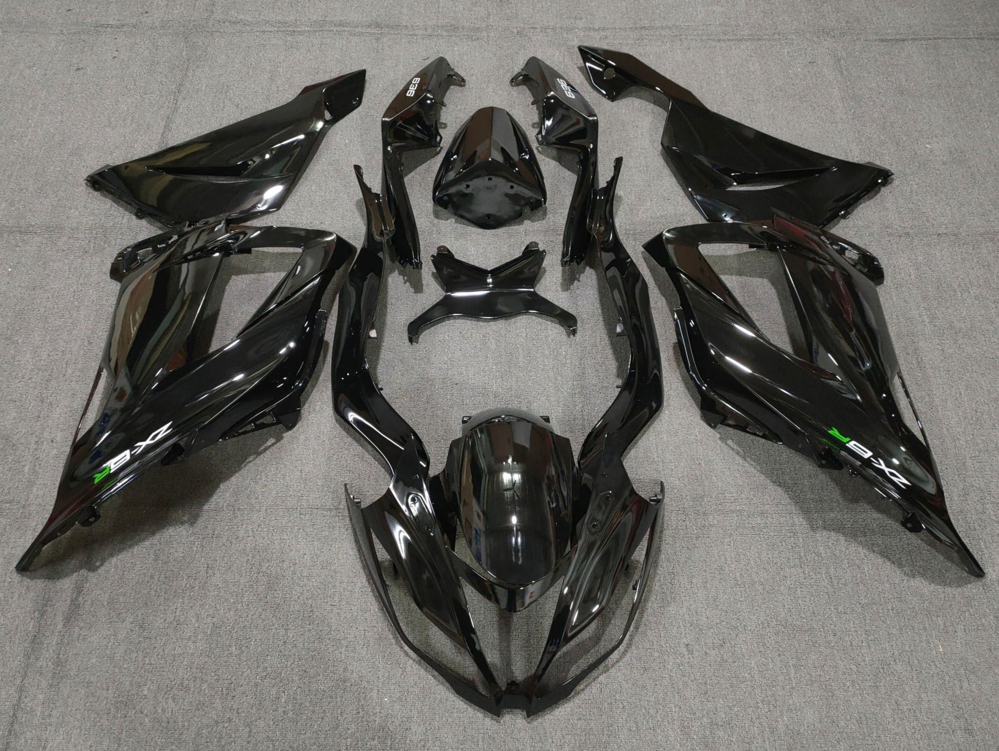 Black, White and Green Fairing Kit for a 2013, 2014, 2015, 2016, 2017 & 2018 Kawasaki ZX-6R 636 motorcycle