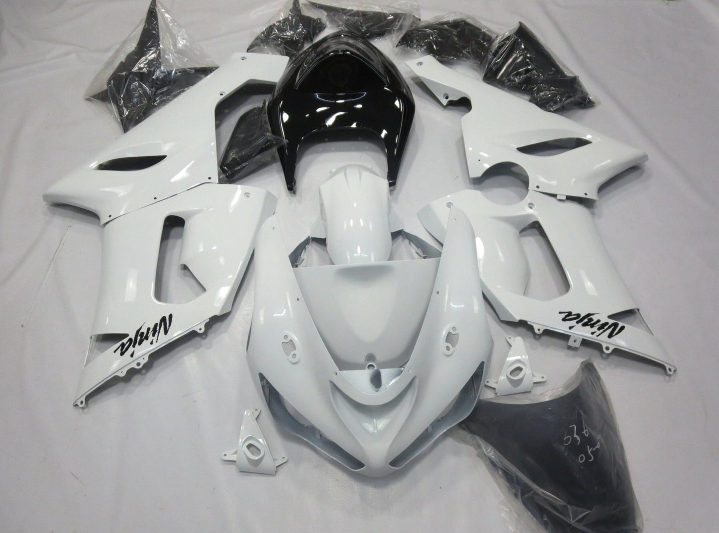 White and Black Fairing Kit for a 2005 & 2006 Kawasaki ZX-6R 636 motorcycle