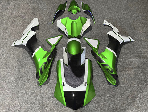 Yamaha YZF-R1 (2020-2023) Green, White & Faux Carbon Fiber Fairings at KingsMotorcycleFairings.com